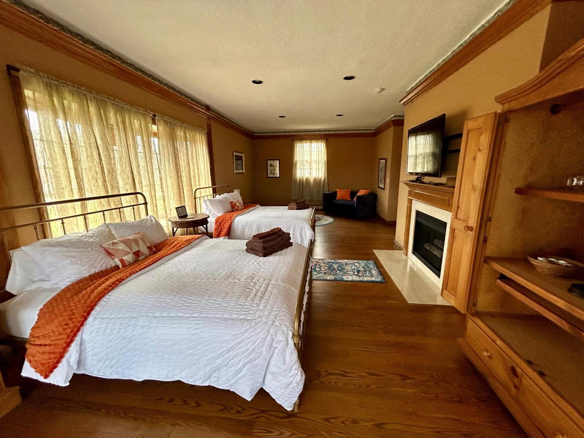 Warner-Concord Farms Bed & Breakfast Geneva Εξωτερικό φωτογραφία