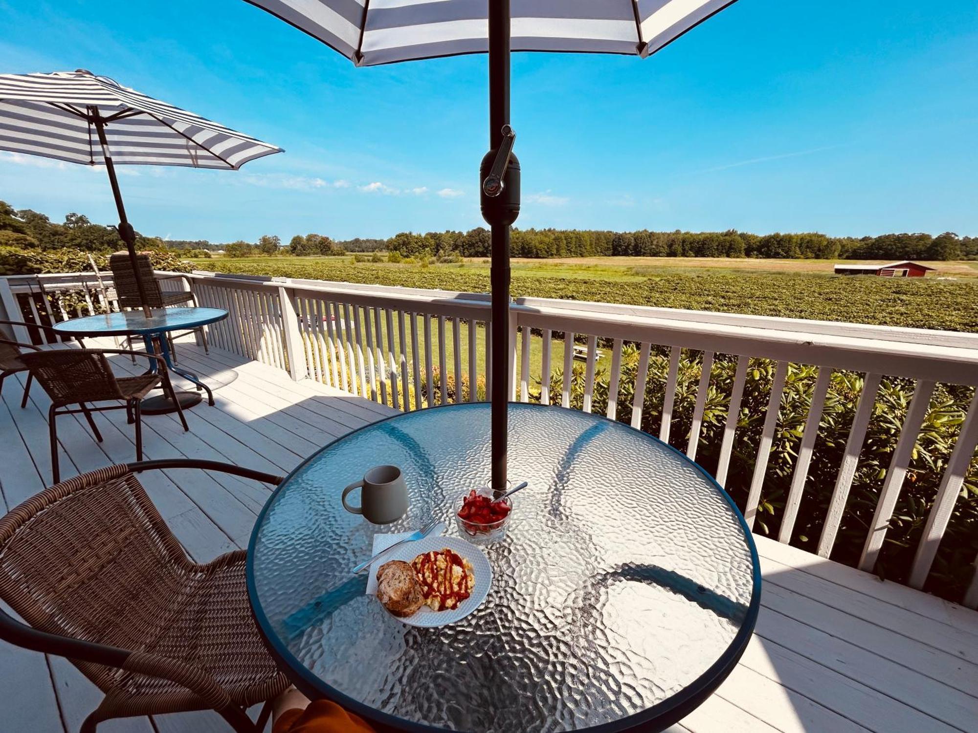 Warner-Concord Farms Bed & Breakfast Geneva Εξωτερικό φωτογραφία
